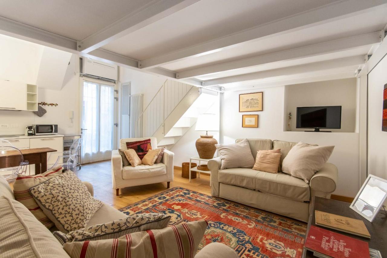 Charming Studio Near Piazza Castello By Wonderful Italy Turin Exterior photo